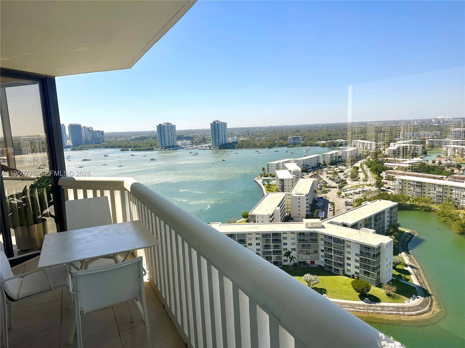 1000 W Island BlvdAventura - Condo/Co-Op/Annual,Condo condo unit 2410 - picture