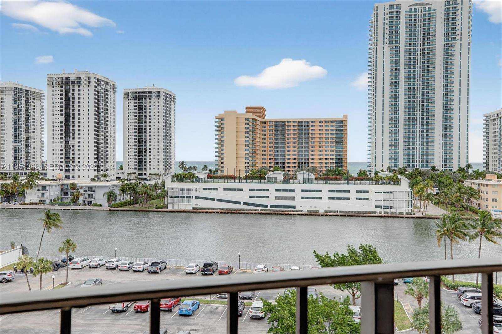 1000 Parkview DrHallandale Beach - Condo 5+ Stories,Condo condo unit 806 - picture