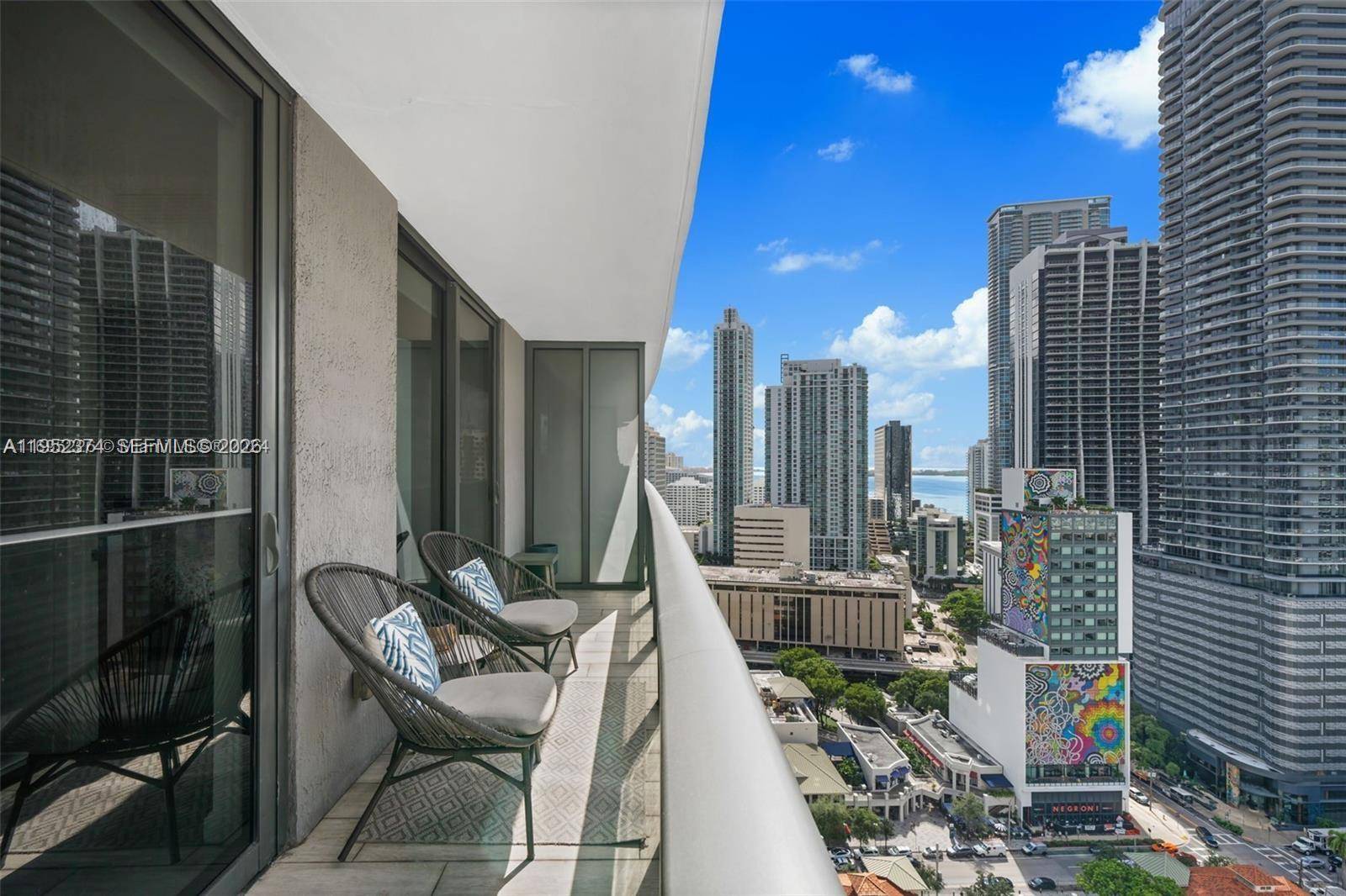 55 SW 9th StMiami - Condo 5+ Stories,Condo condo unit 2305 - picture