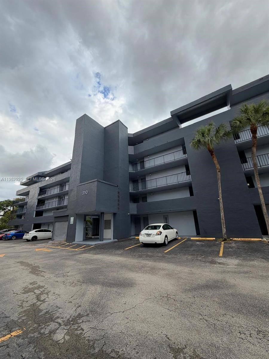 310 Fontainebleau BlvdMiami - Condo 5+ Stories,Condo condo unit 206 - picture