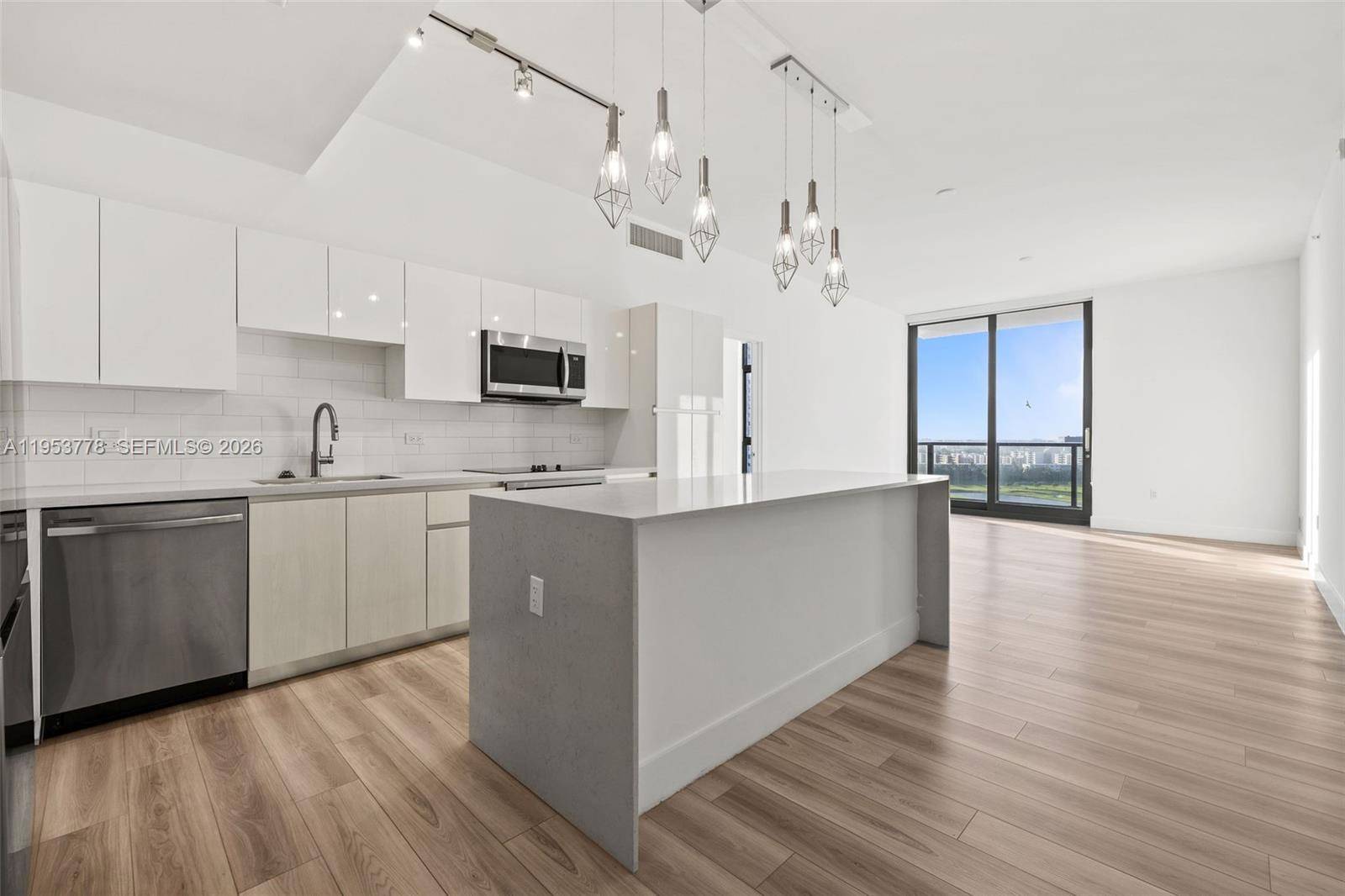 101 Diplomat PkwyHallandale Beach - Apartments-Annual,Apartment condo unit 2503 - picture