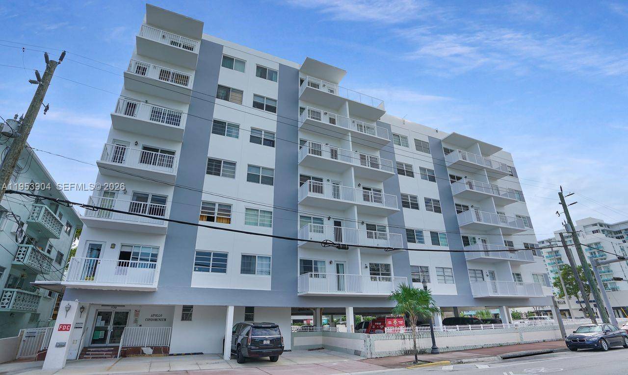 1130 11th StMiami Beach - Condo 5+ Stories,Condo condo unit 6J - picture