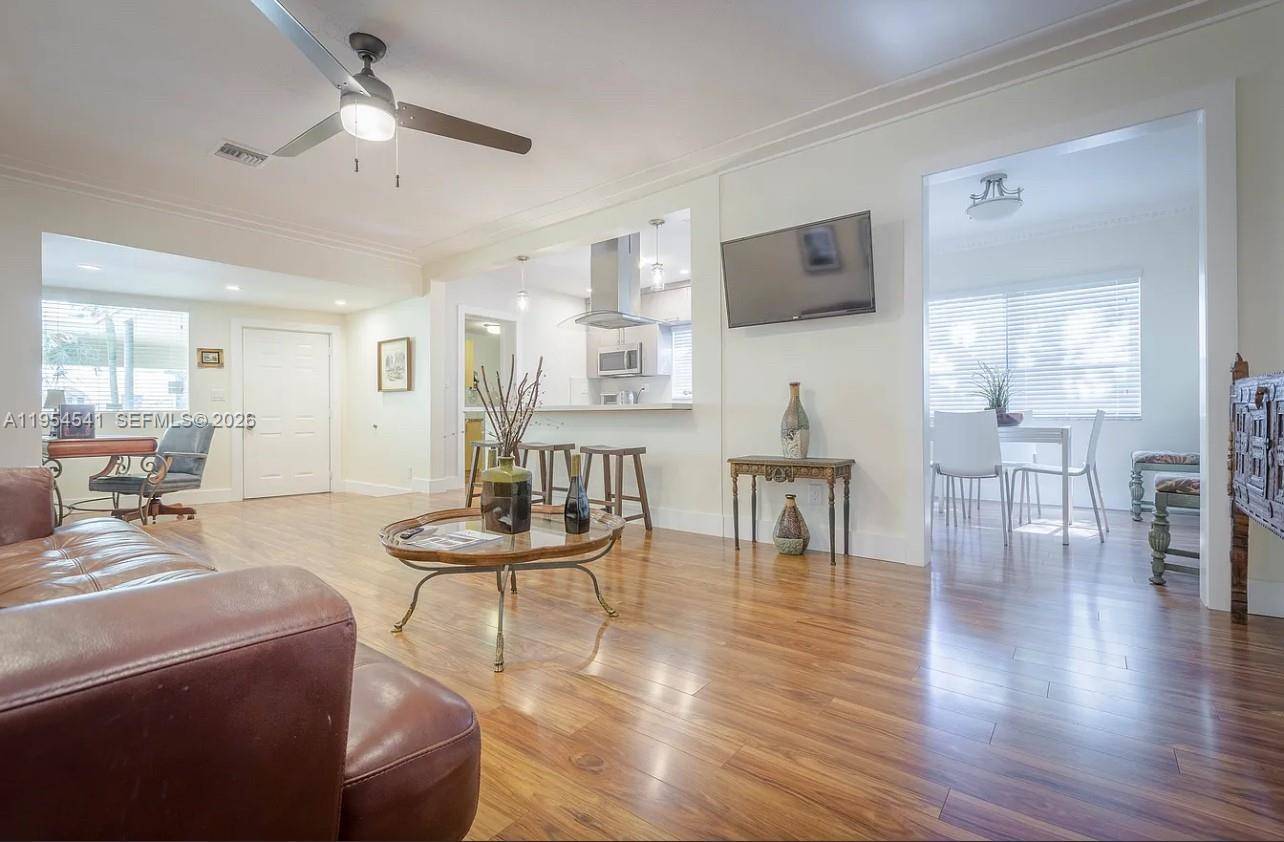 555 NE 71st StMiami - Duplex/Tri/Quad-Annual,Multi Family condo unit 1 - picture