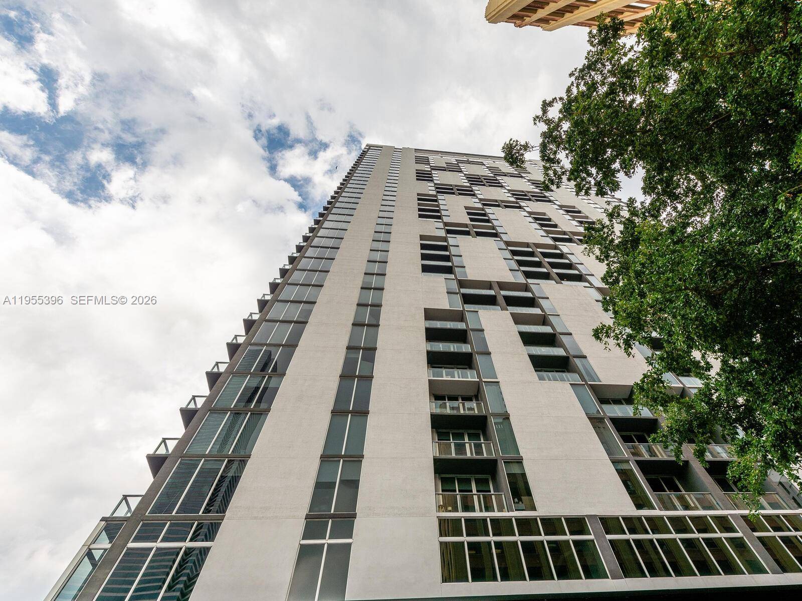 151 SE 1st StMiami - Condo 5+ Stories,Condo condo unit 805 - picture