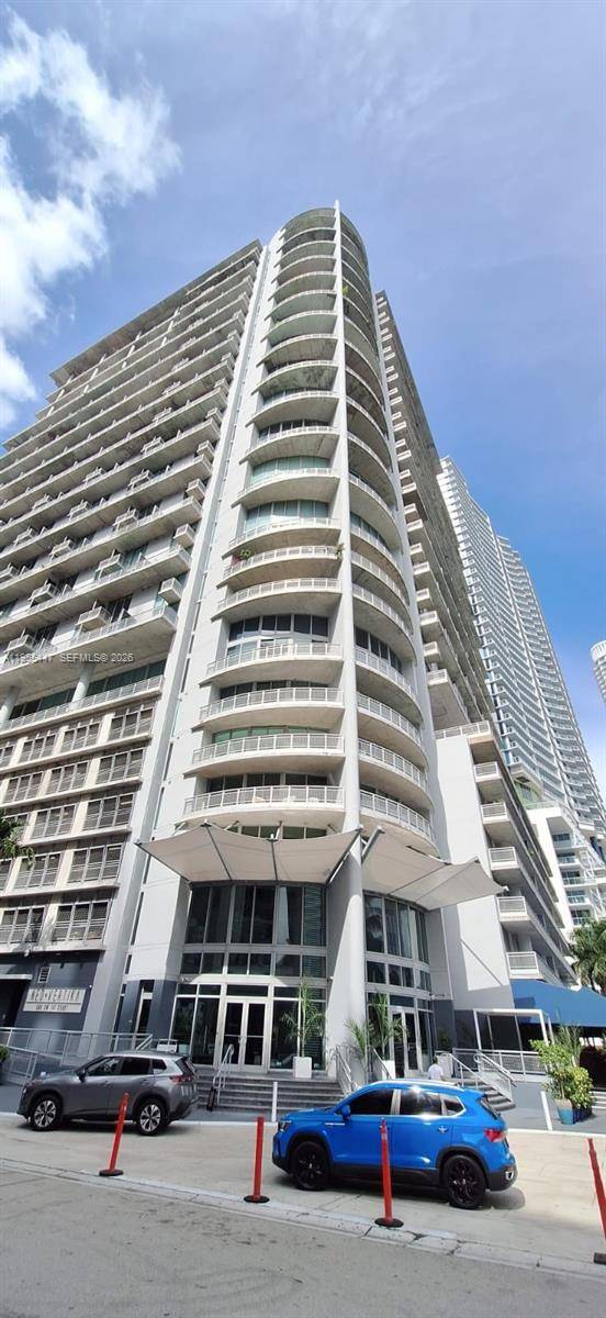 690 SW 1 CtMiami - Condo/Co-Op/Annual,Townhouse condo unit 2711 - picture