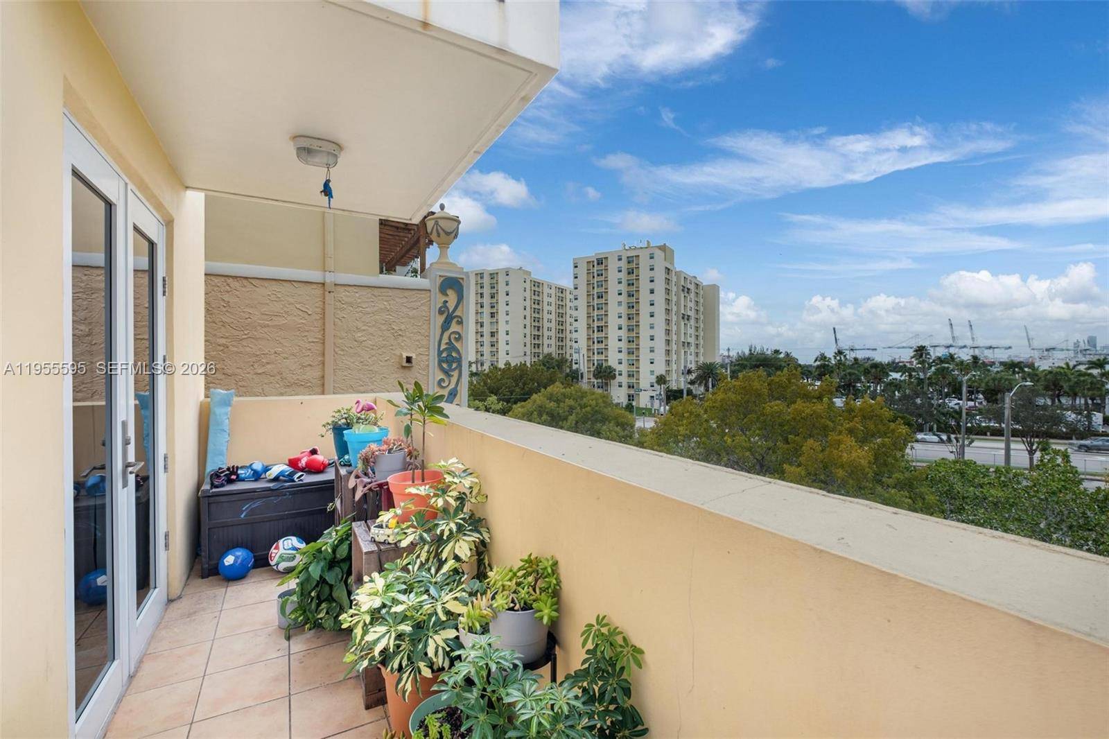 227 Michigan AveMiami Beach - Condo 5+ Stories,Condo condo unit 405 - picture