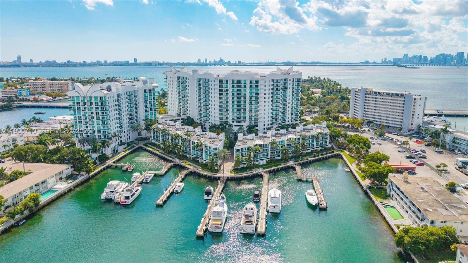 7910 Harbor Island DrNorth Bay Village - Condo 5+ Stories,Condo condo unit 402 - picture