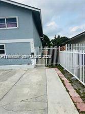 3677 SW 25th TerrMiami - Apartments-Annual,Multi Family condo unit X - picture