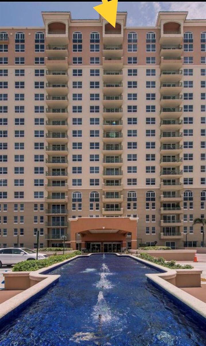 2080 S OceanHallandale Beach - Condo condo unit Ph8 - picture