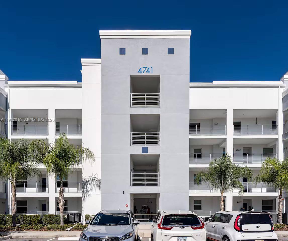 4741 Clock Tower DRKissimmee - Condo 1-4 Stories,Condo condo unit 206 - picture