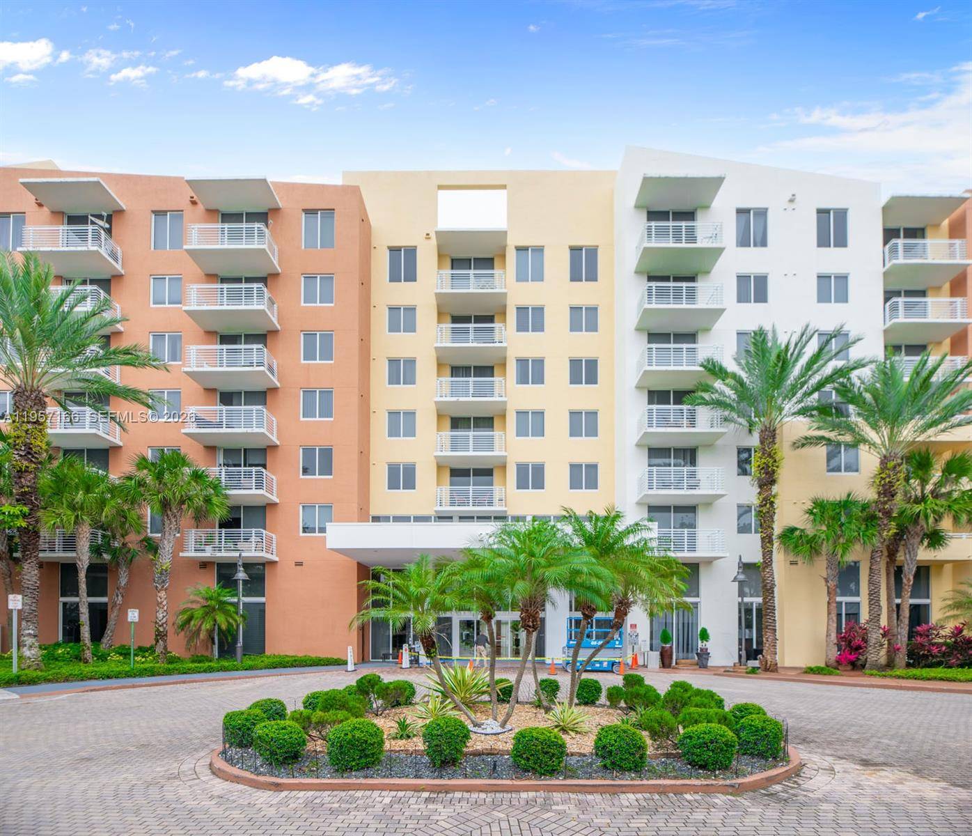 2775 NE 187th StAventura - Condo 5+ Stories,Condo condo unit 215 - picture