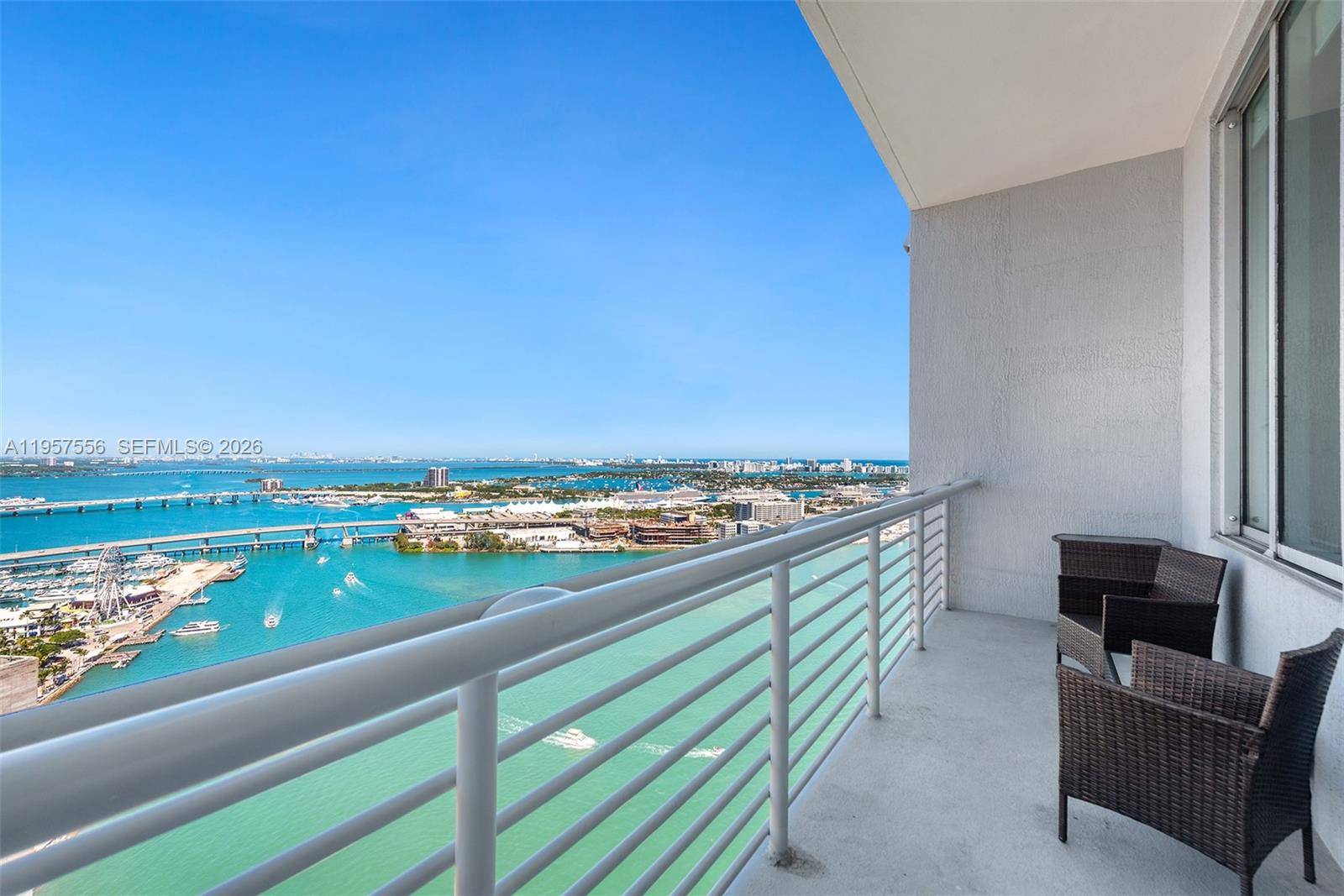 335 S Biscayne BlvdMiami - Condo 5+ Stories,Condo condo unit UPH-10 - picture