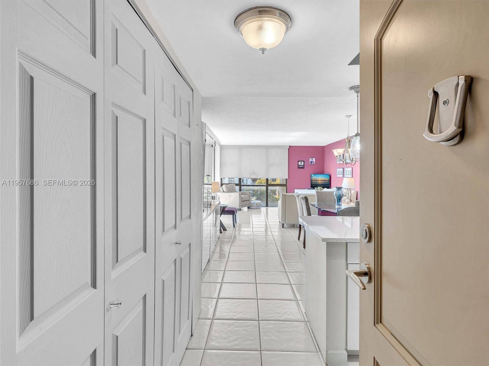 3675 N Country Club DrAventura - Condo 5+ Stories,Condo condo unit 609 - picture