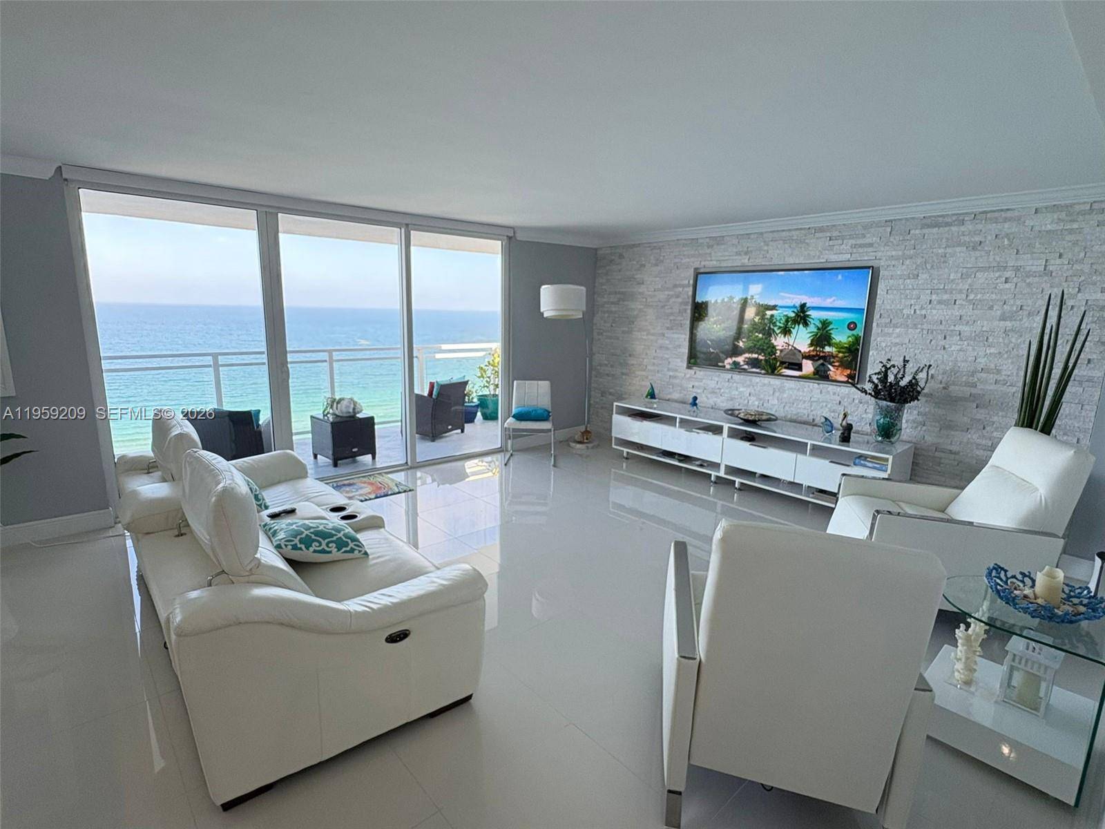 2030 S Ocean DrHallandale Beach - Condo/Co-Op/Annual,Condo condo unit 1812 - picture