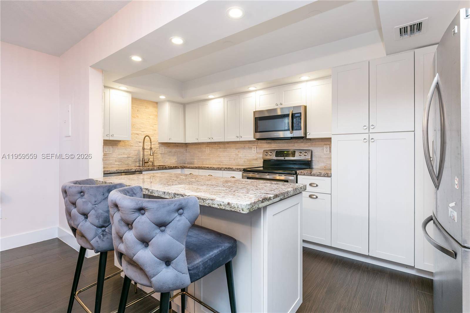 20291 NE 30th AveAventura - Condo/Co-Op/Annual,Condo condo unit PH-10 - picture