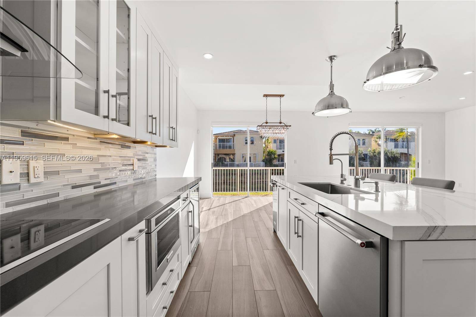 3110 NE 210th TerAventura - picture