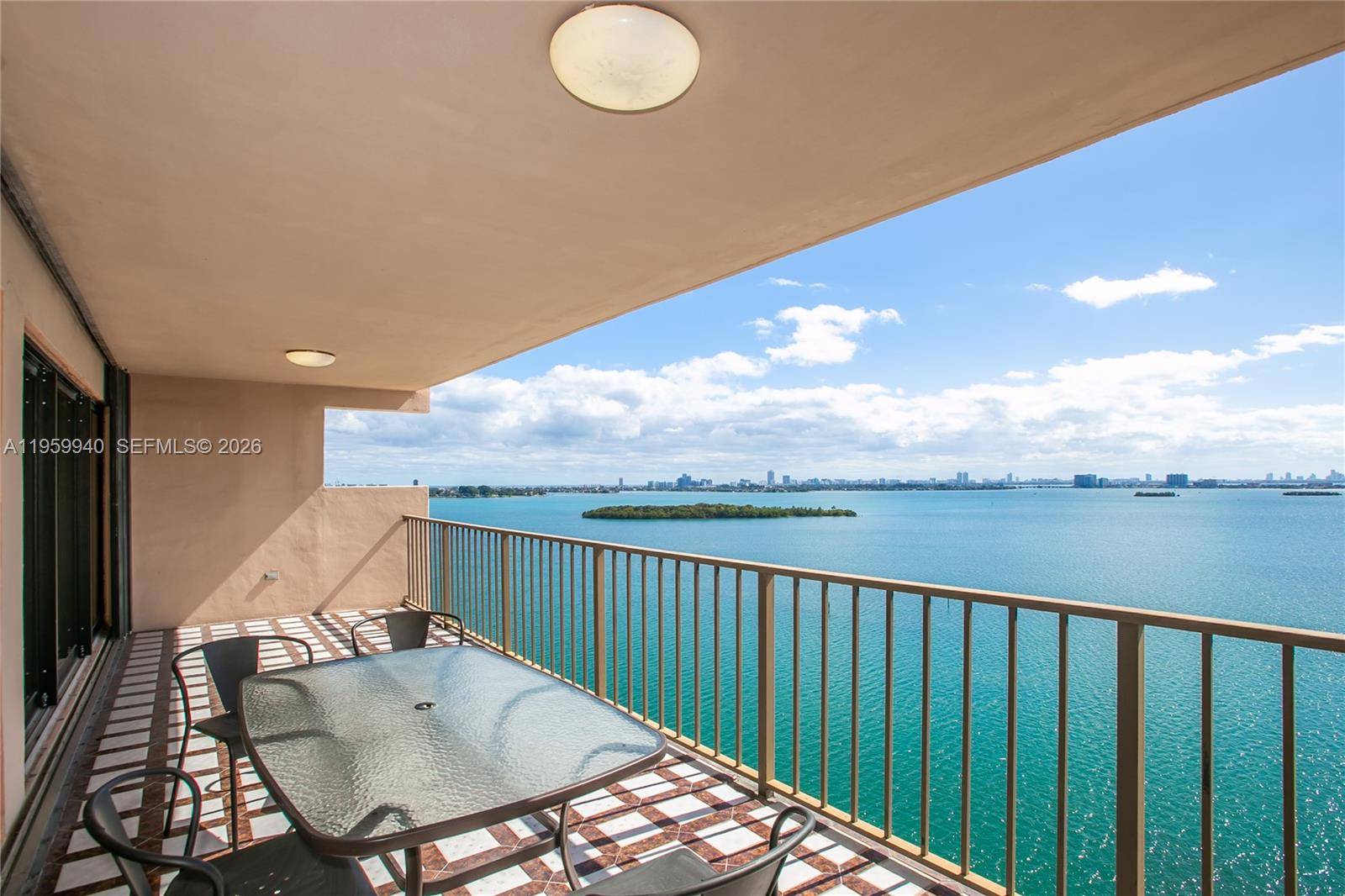 1800 NE 114th StMiami - Condo/Co-Op/Annual,Condo condo unit 1704 - picture