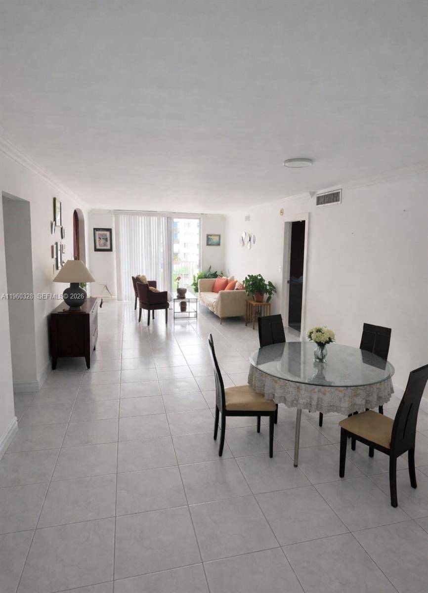 1470 NE 125th TerNorth Miami - Co-Op 5+ Stories,Condo condo unit 701 - picture