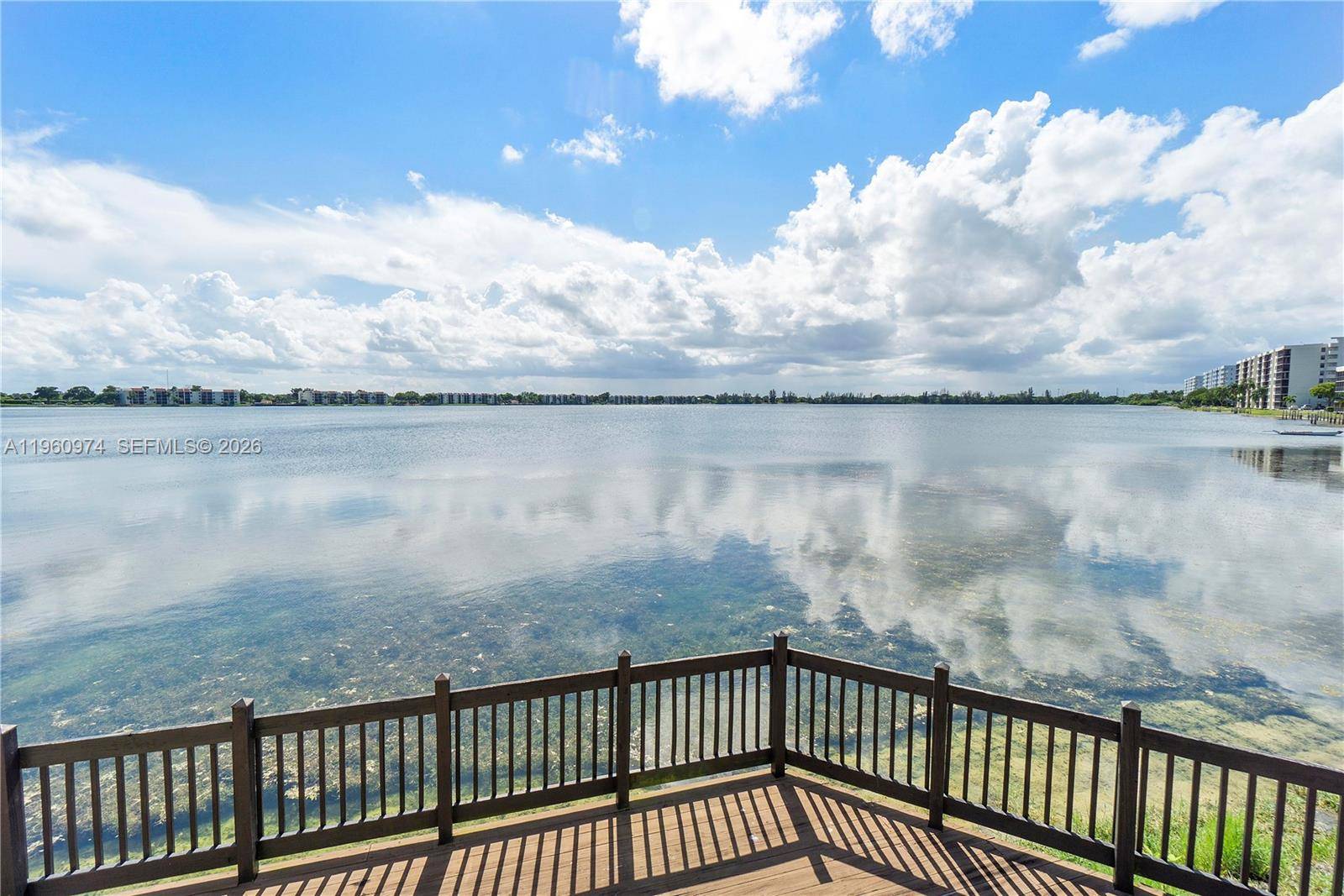 105 Lake Emerald Dr.Oakland Park - Condo 1-4 Stories,Condo condo unit 315 - picture