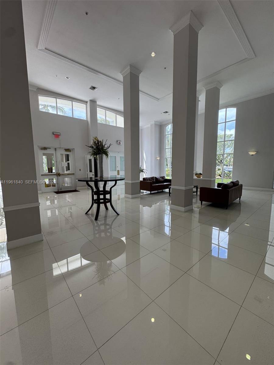 9725 NW 52nd StDoral - Condo/Co-Op/Seasonal,Condo condo unit 114 - picture