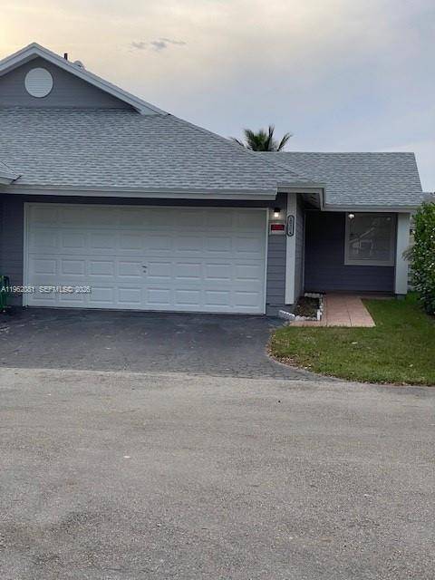 10304 SW 139th PlMiami - picture