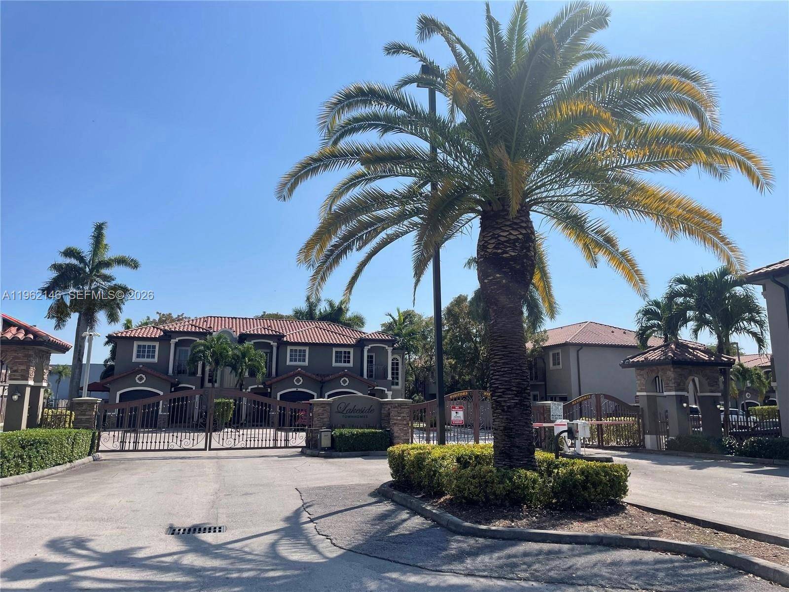 16811 NW 14th AveMiami Gardens - Townhouse/Villa-Annual,Townhouse condo unit 16811 - picture