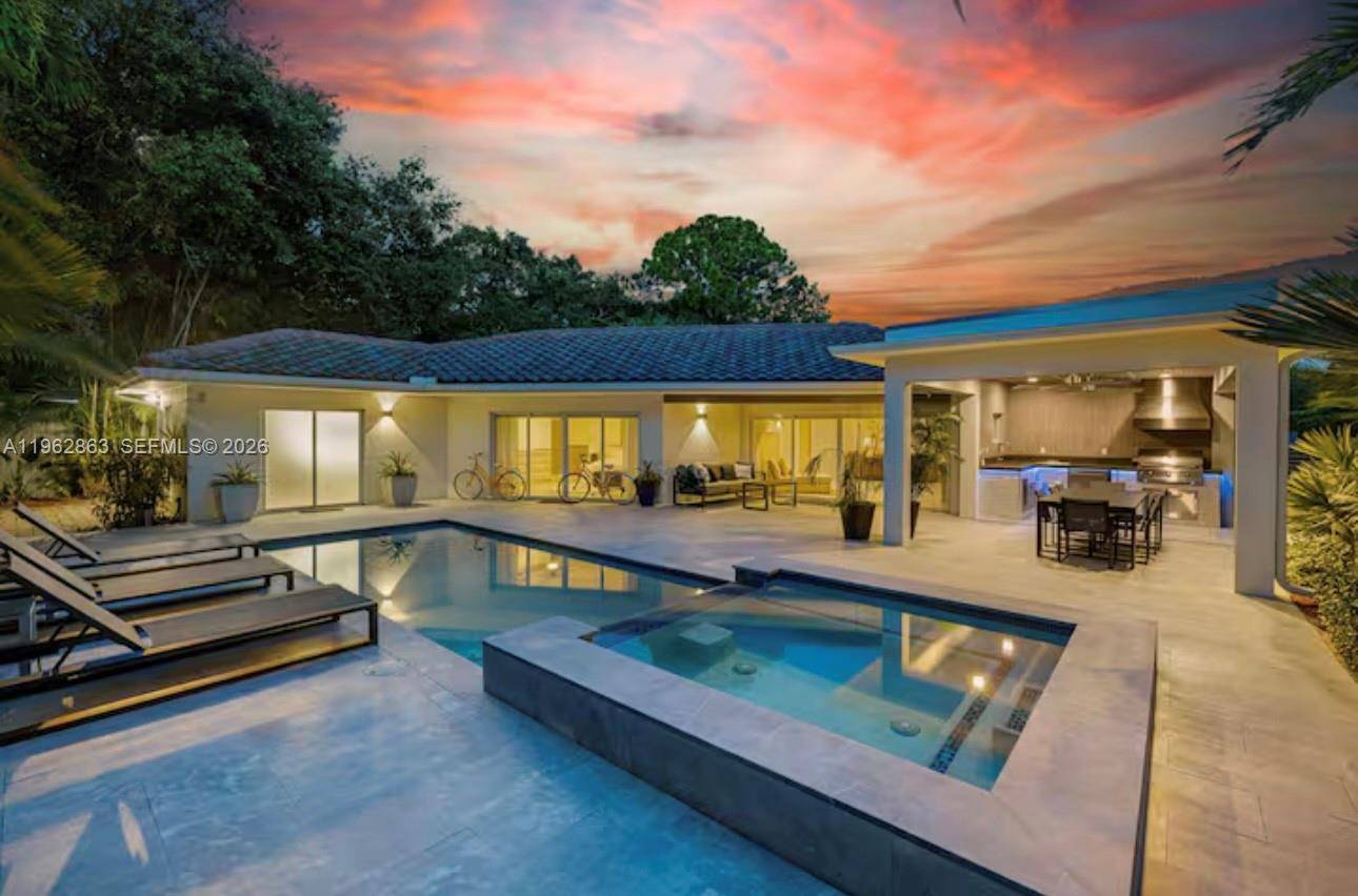 1019 NE 115th StBiscayne Park - Single Family-Seasonal,House condo unit 1019 - picture