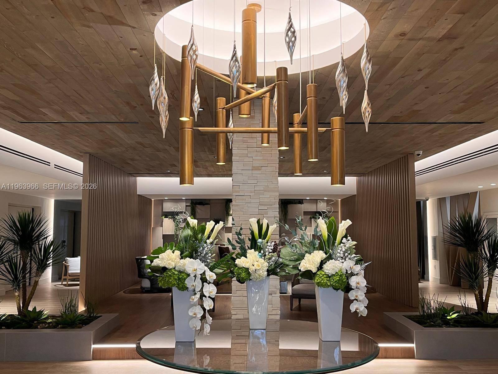 2301 Collins AveMiami Beach - Condo 5+ Stories,Condo condo unit 543 - picture