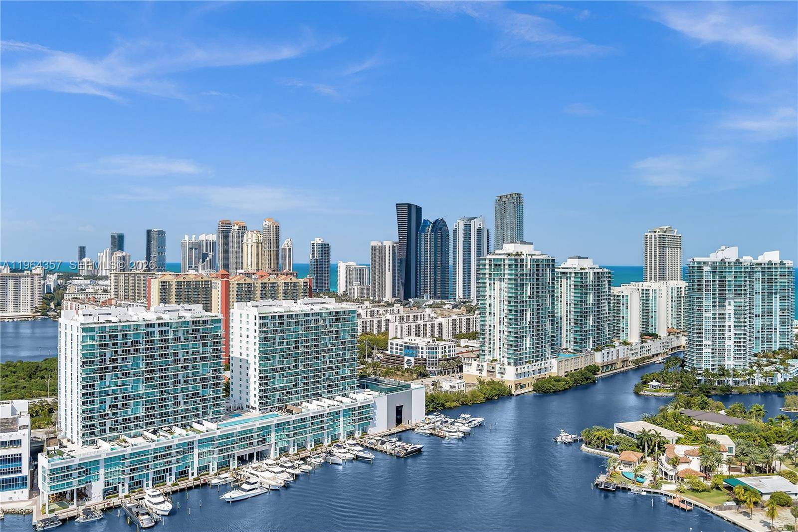 400 Sunny Isles BlvdSunny Isles Beach - Apartments-Annual,Apartment condo unit 907 - picture