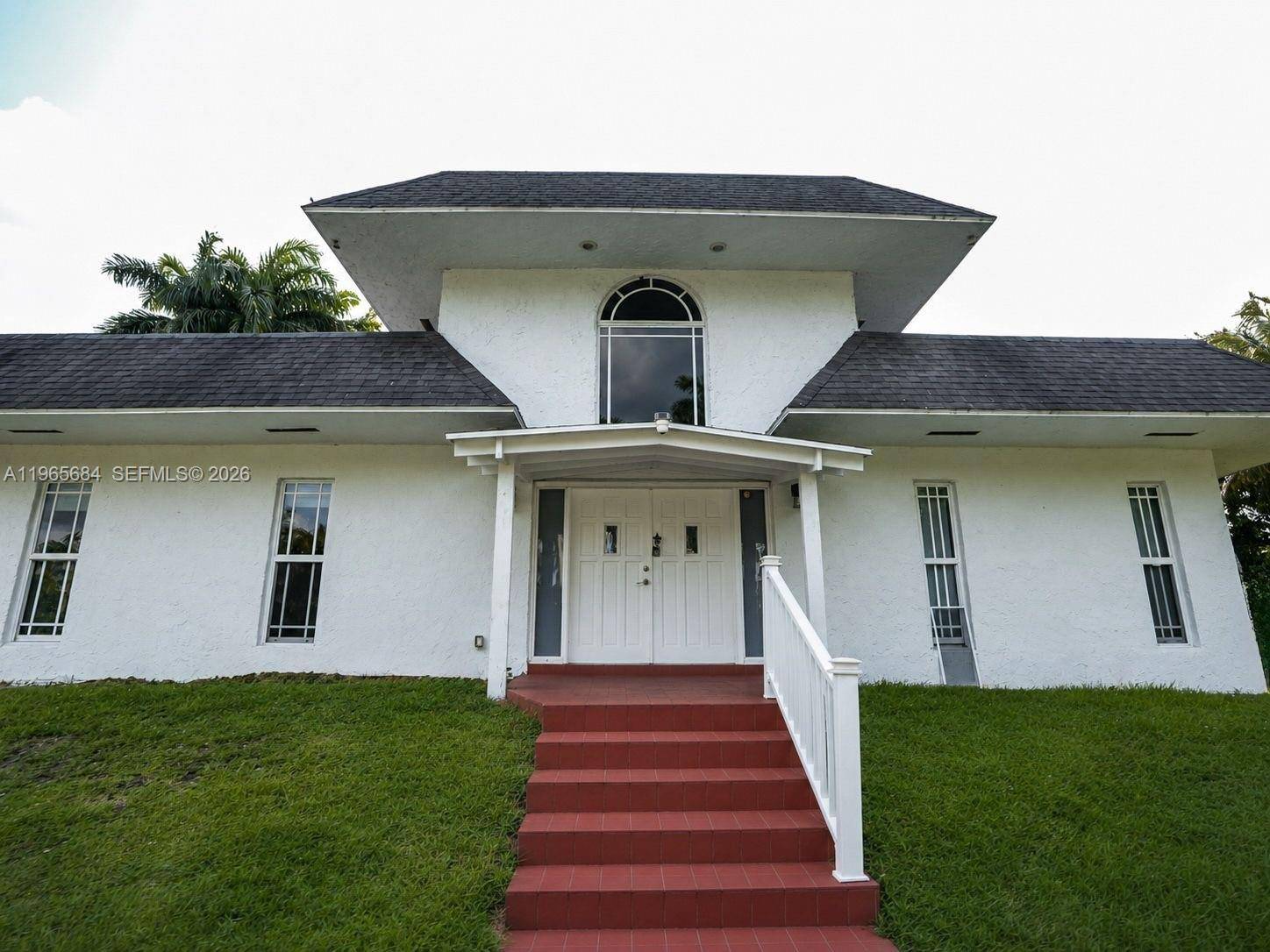 901 SW 121 AVEDavie - picture