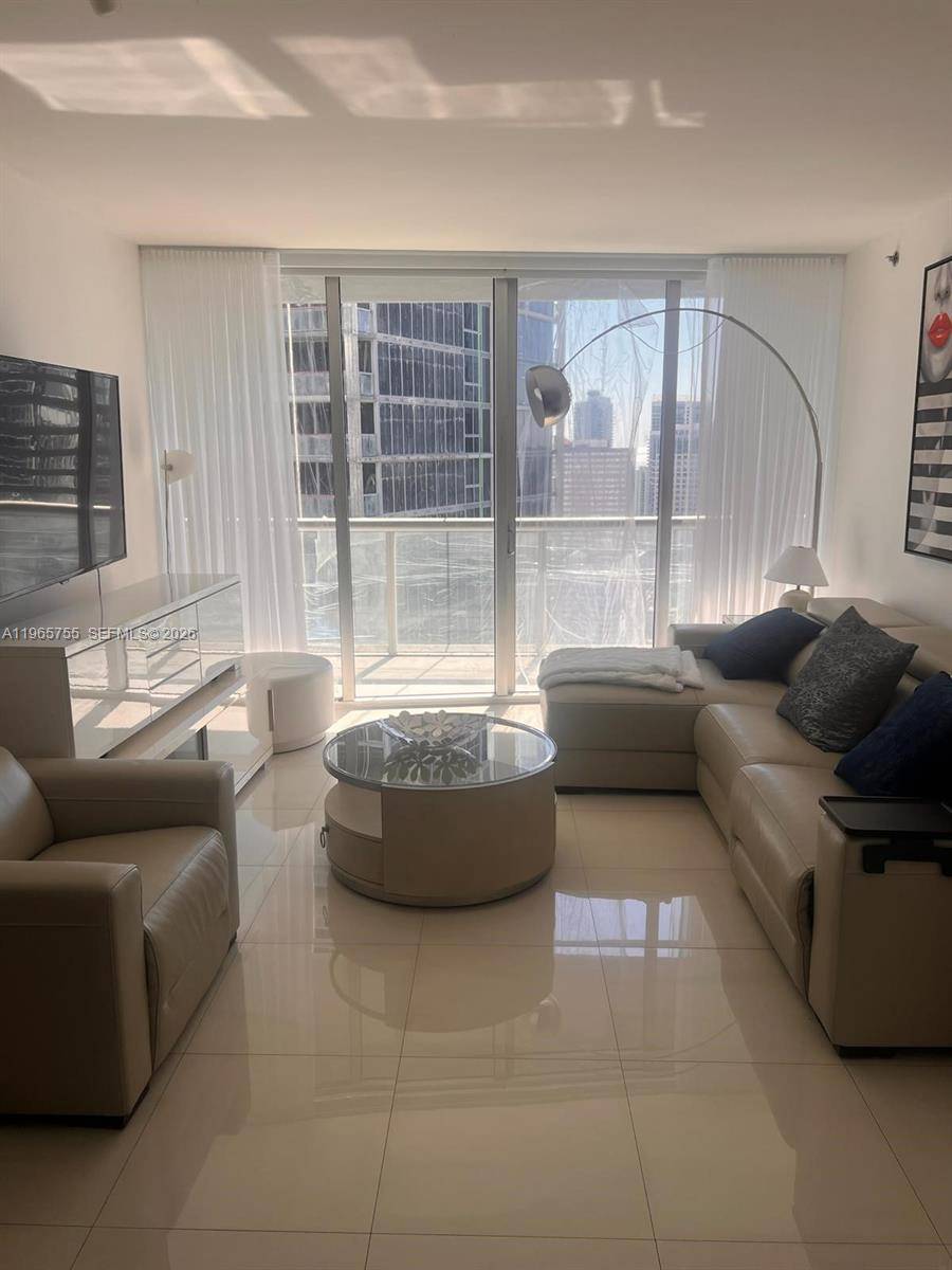 475 Brickell AveMiami - Condo/Co-Op/Annual,Condo condo unit 3613 - picture
