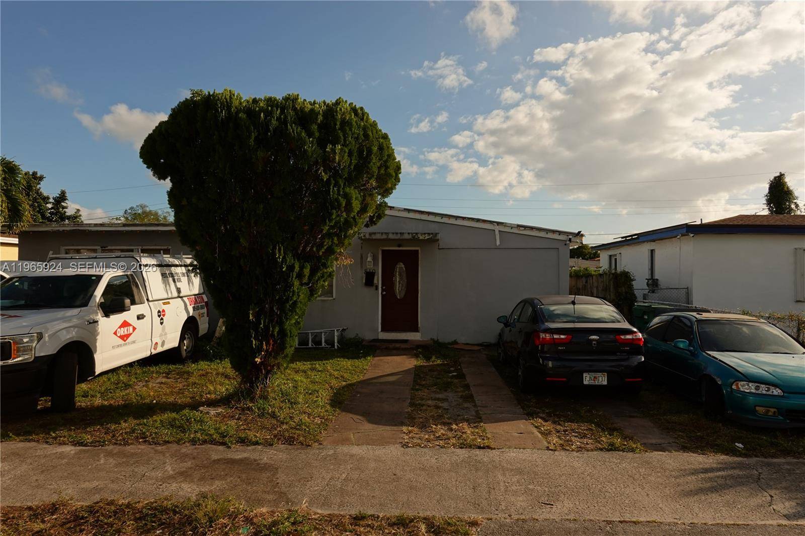 810 NW 84th TerMiami - picture