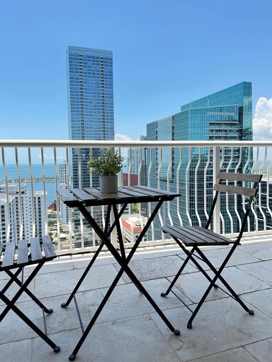 1200 Brickell Bay DrMiami - Condo 5+ Stories,Condo condo unit 4217 - picture