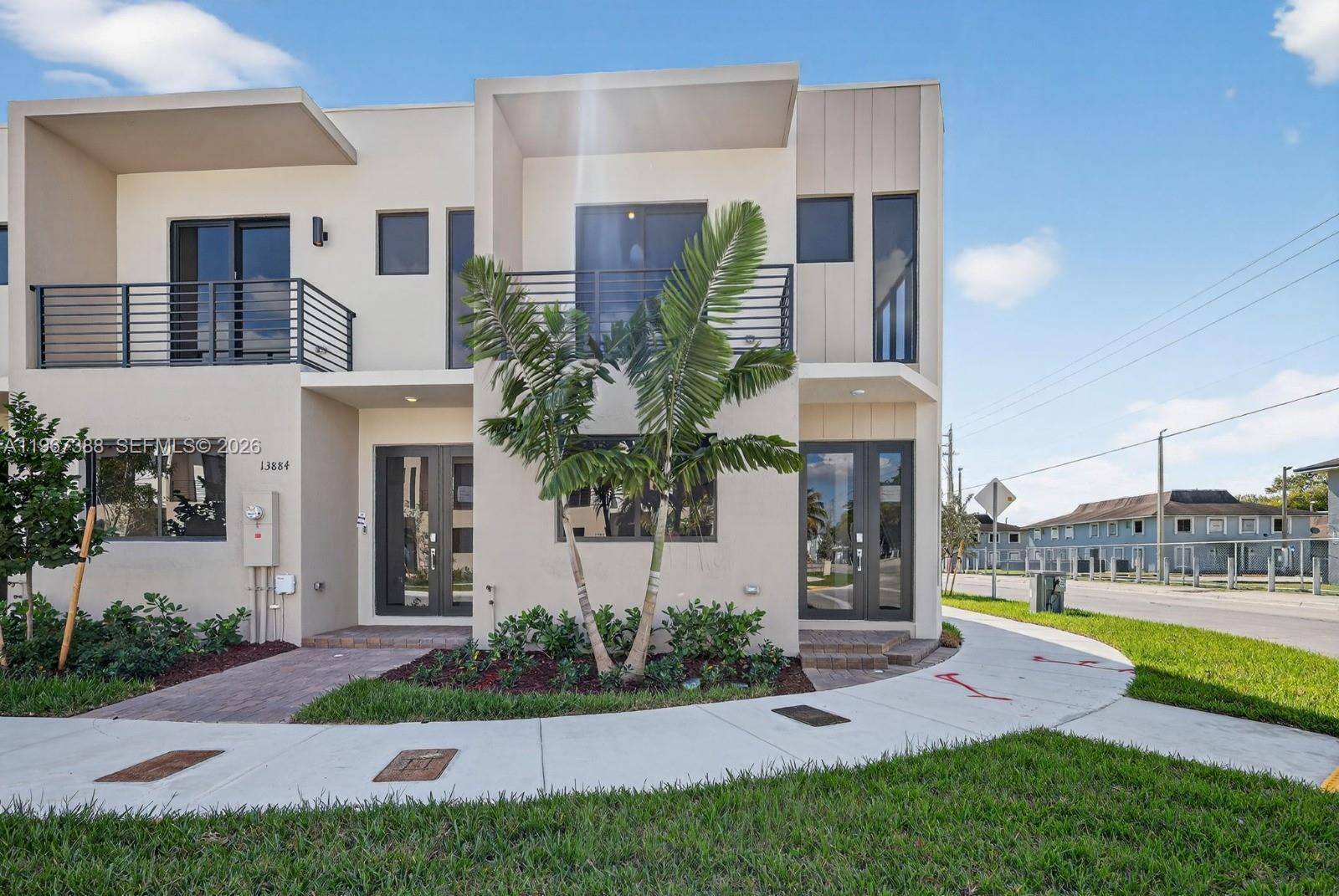 13888 SW 261st TerMiami - picture