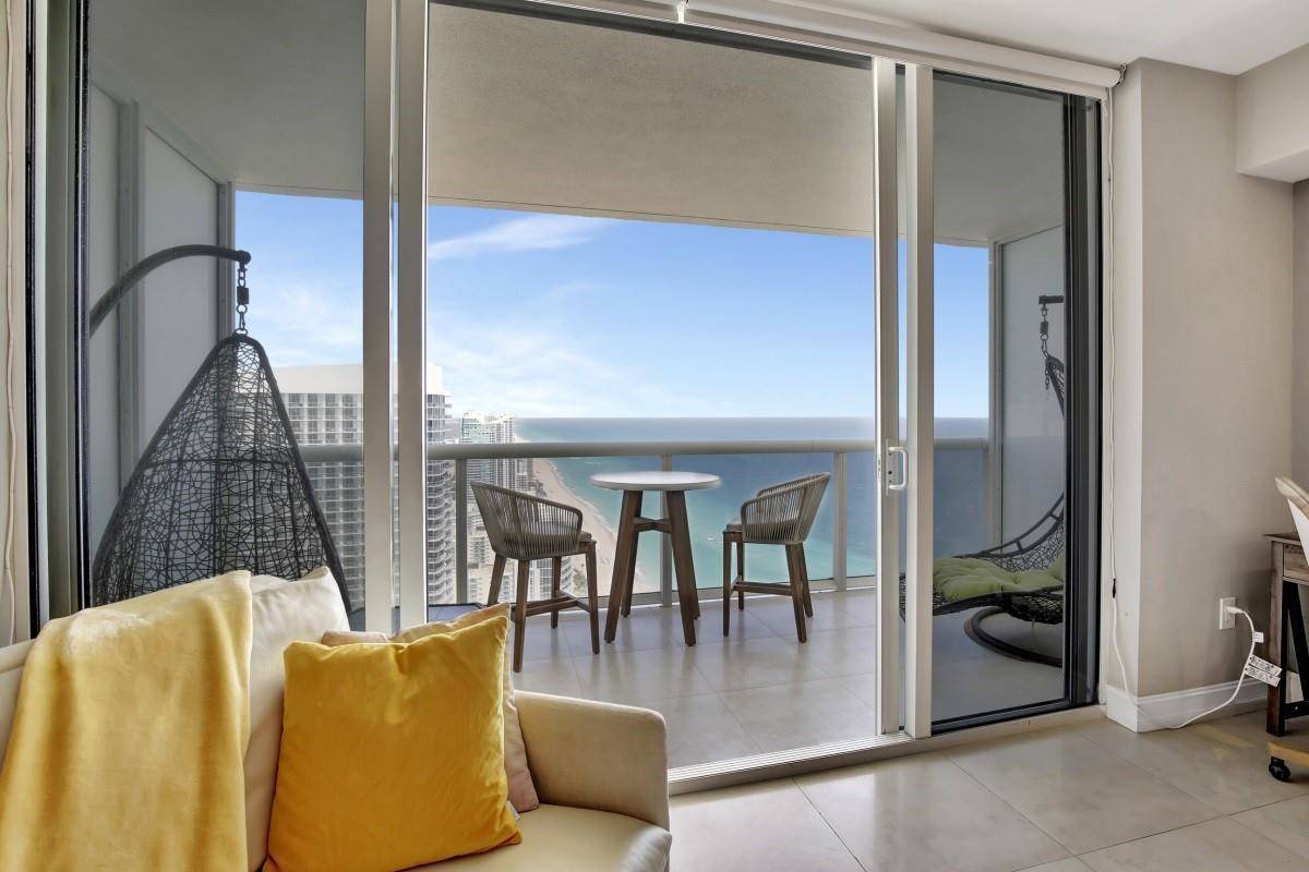 1830 S OceanHallandale Beach - Condo condo unit 4612 - picture