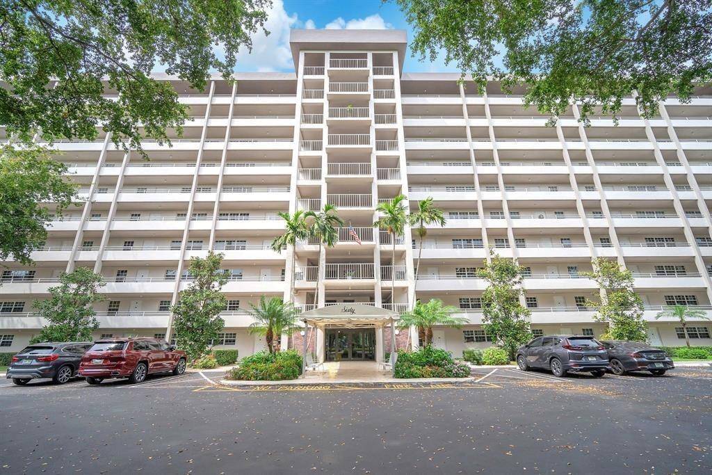 605 OaksPompano Beach - Condo condo unit 907 - picture