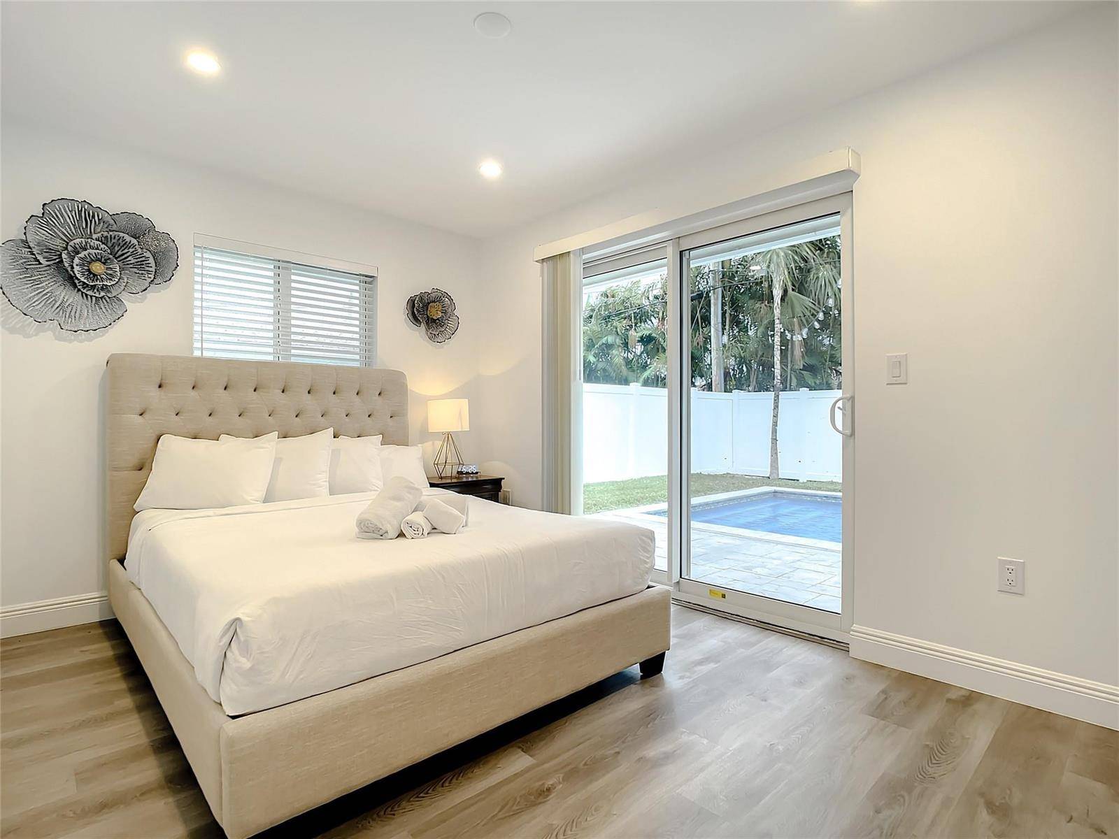 2100 NE 45thFort Lauderdale - condo unit 1 - picture