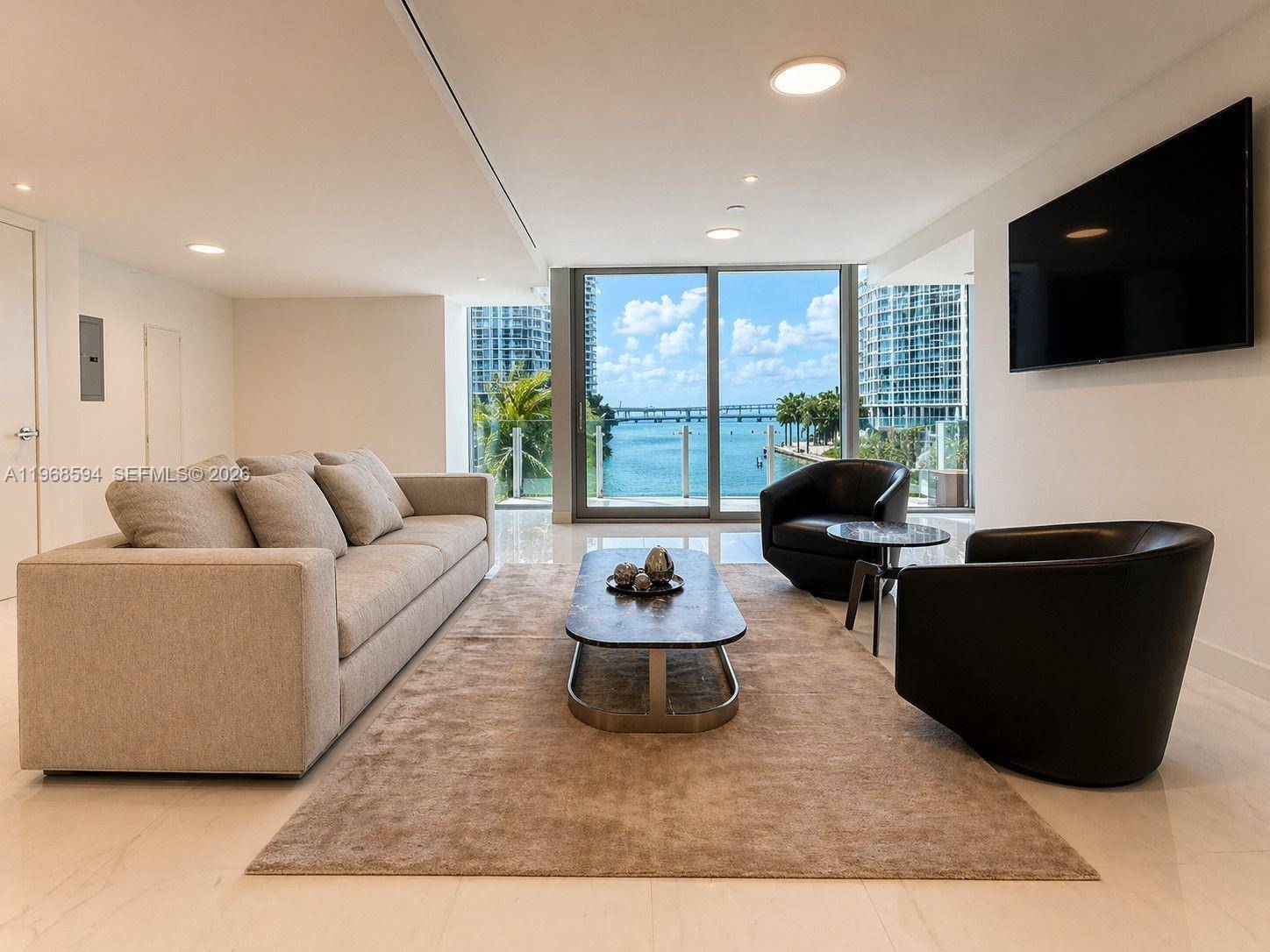 300 Biscayne Blvd WayMiami - condo unit 303 - picture