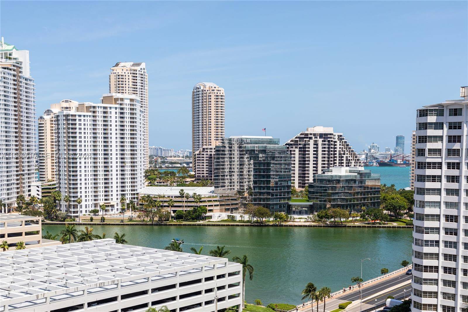 950 Brickell Bay DrMiami - Condo/Co-Op/Seasonal,Condo condo unit 1504 - picture