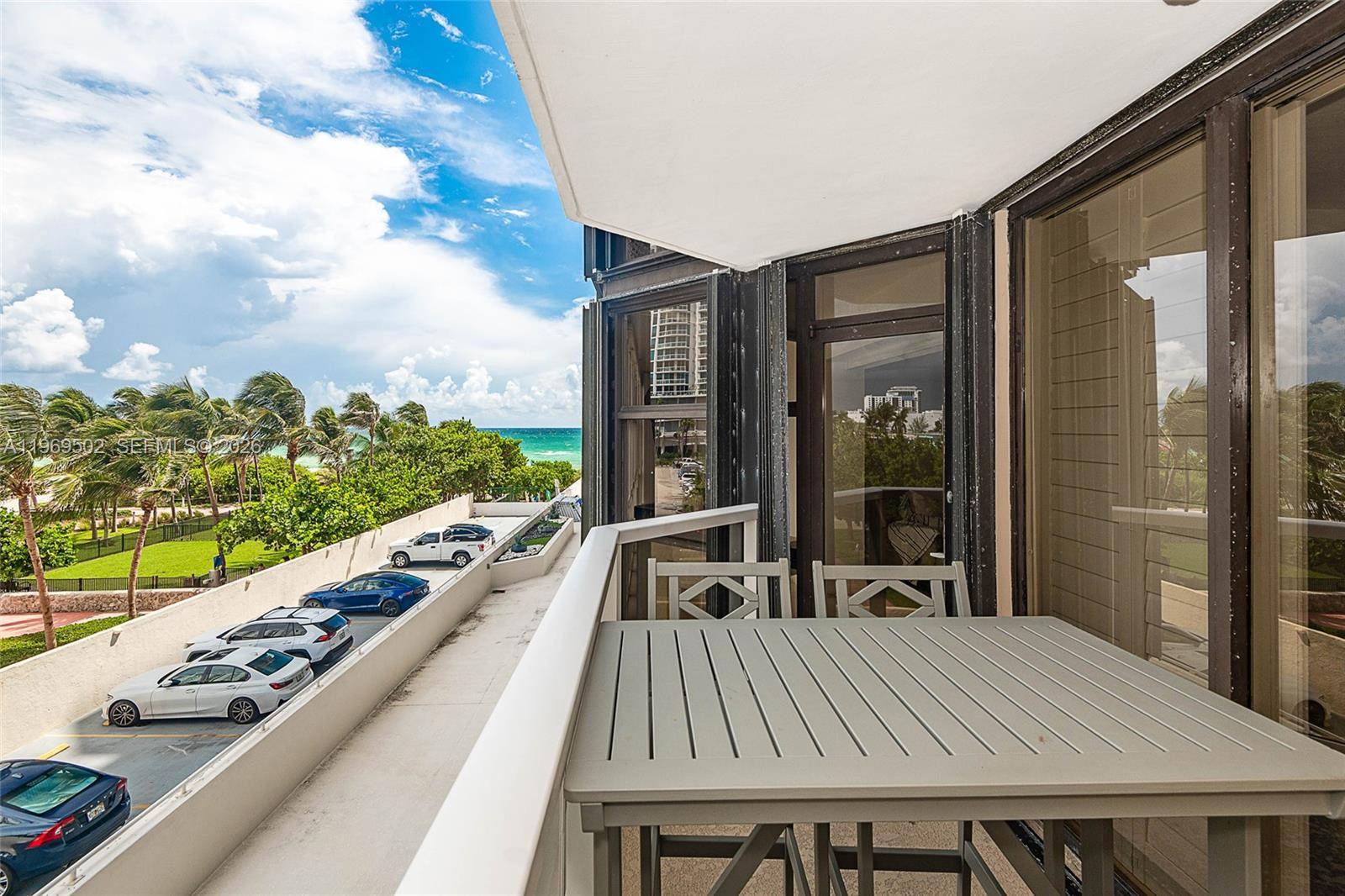 6423 Collins AveMiami Beach - Condo/Co-Op/Annual,Condo condo unit 309 - picture