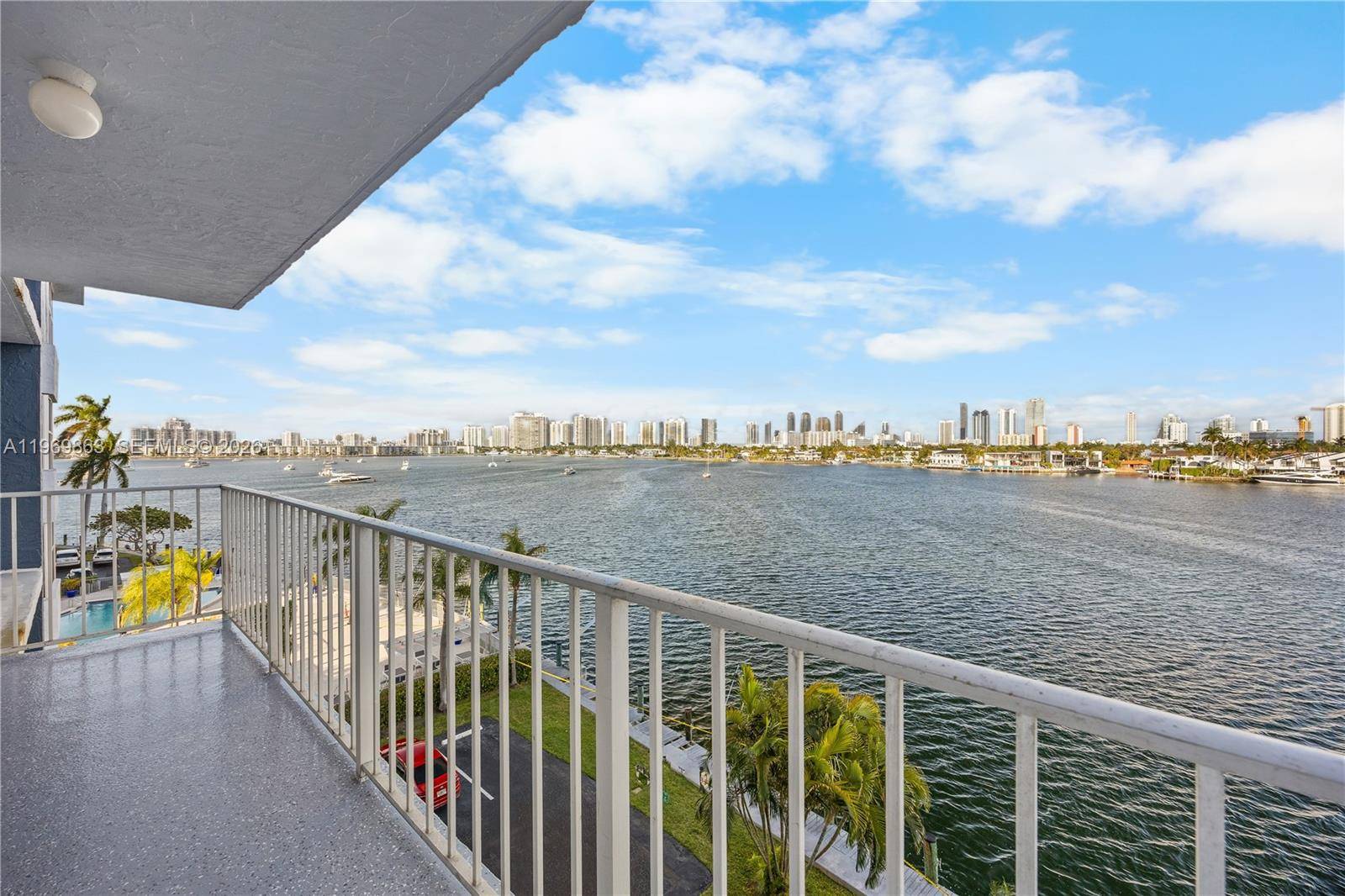 16570 NE 26th AveNorth Miami Beach - Condo 5+ Stories,Condo condo unit 5J - picture