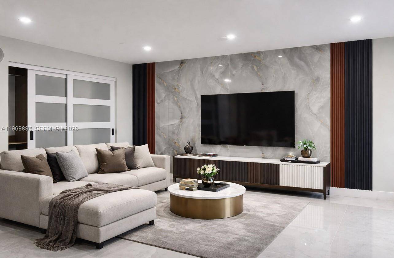 17021 N Bay RdSunny Isles Beach - Condo 5+ Stories,Condo condo unit 814 - picture