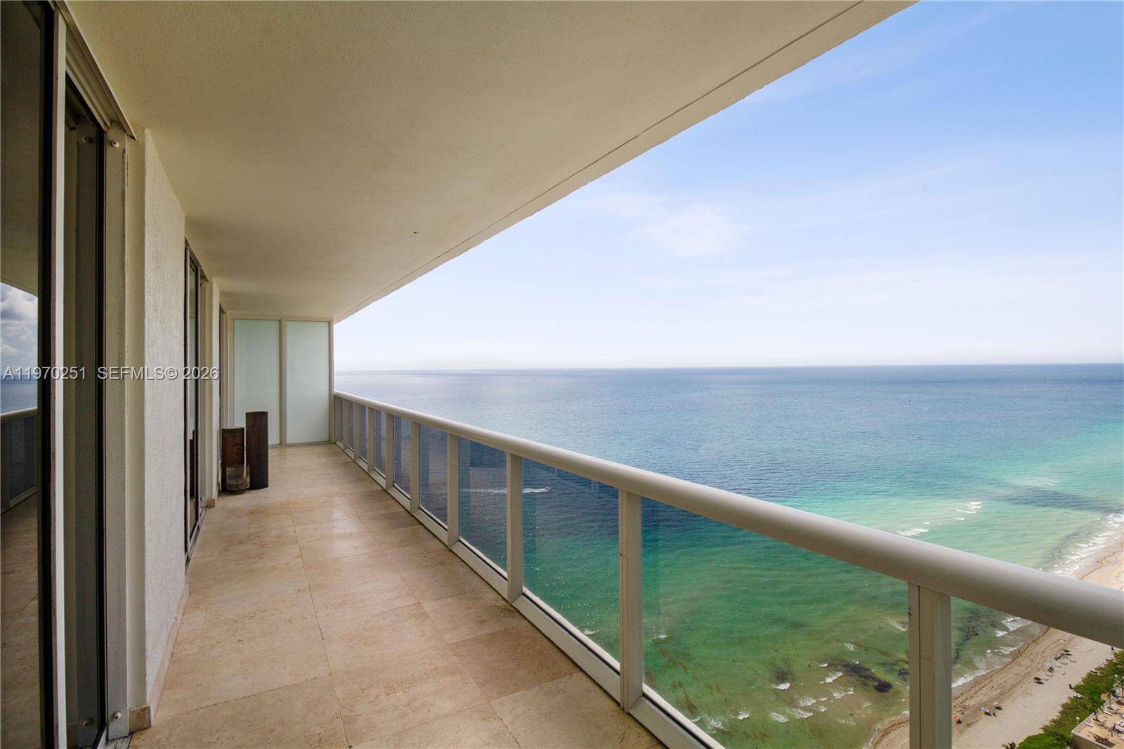 1830 S Ocean DrHallandale Beach - Condo/Co-Op/Seasonal,Condo condo unit 4204 - picture