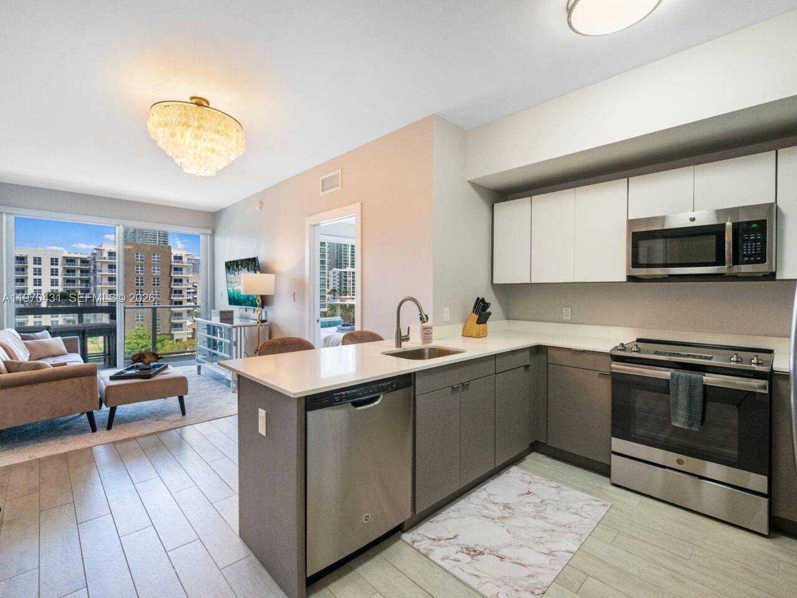 321 NE 26th StMiami - Condo/Co-Op/Seasonal,Condo condo unit 617 - picture