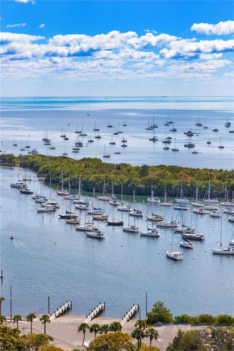 2831 S Bayshore DrMiami - Condo/Co-Op/Annual,Condo condo unit 2201 - picture