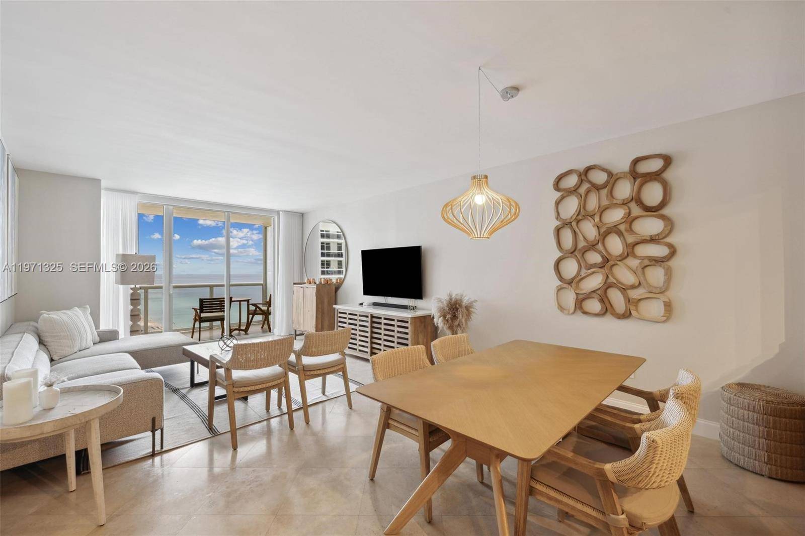 1830 S OCEAN DRHallandale Beach - Condo/Co-Op/Annual,Condo condo unit 2811 - picture