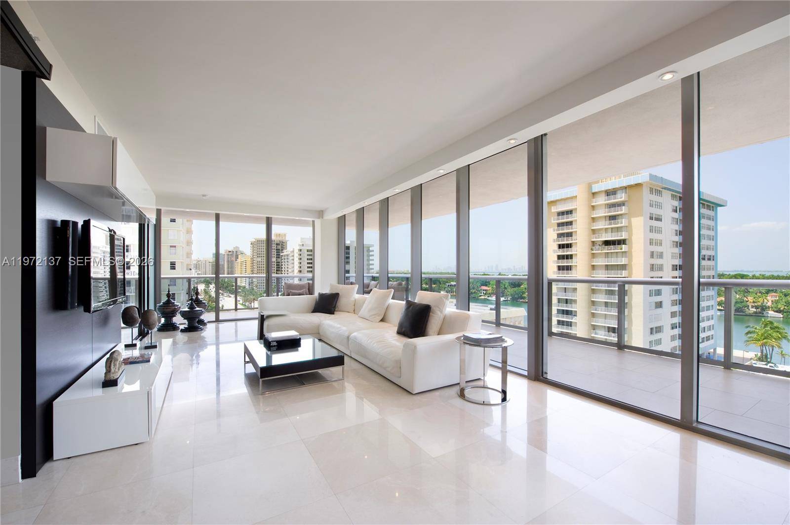 5875 Collins AveMiami Beach - Condo/Co-Op/Annual,Condo condo unit 1008 - picture