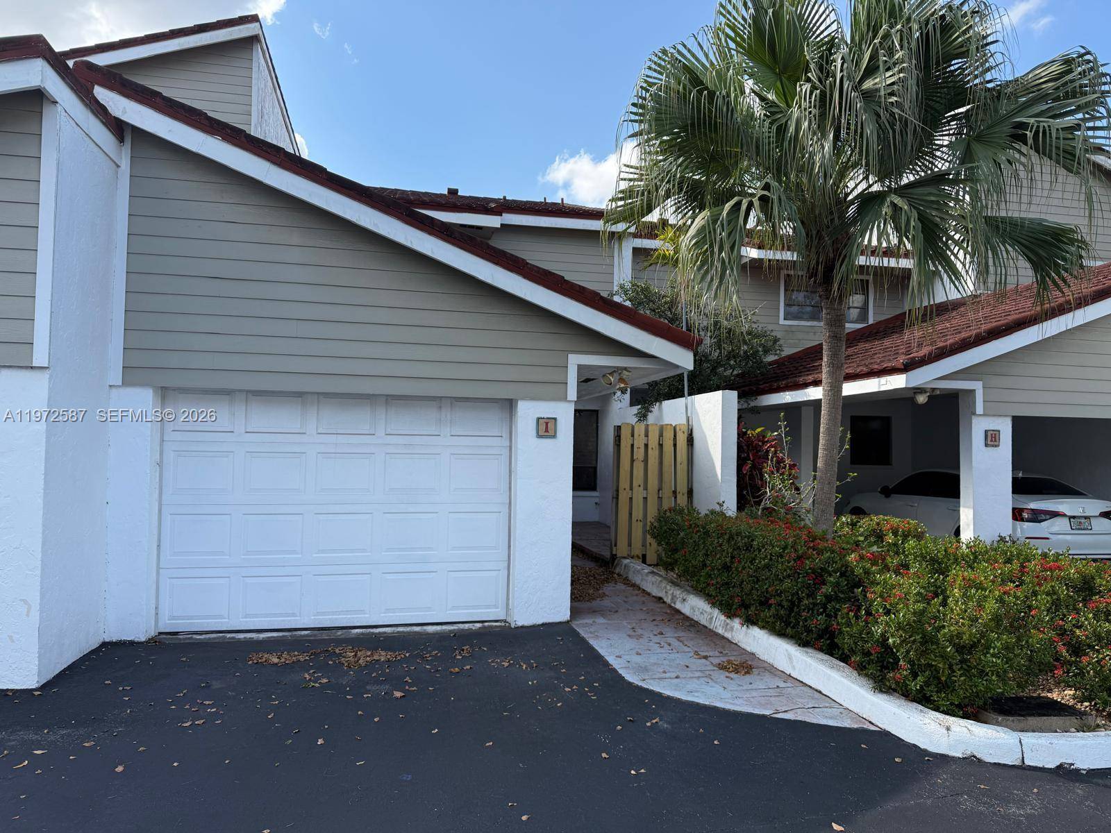 2700 N 34th AveHollywood - Townhouse/Villa-Annual,Townhouse condo unit I - picture