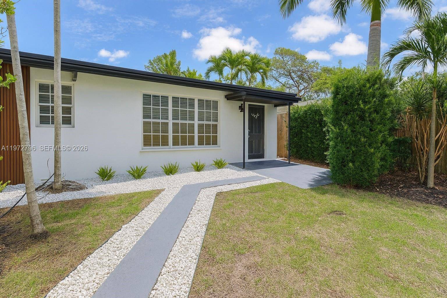 1399 NE 38th StOakland Park - picture