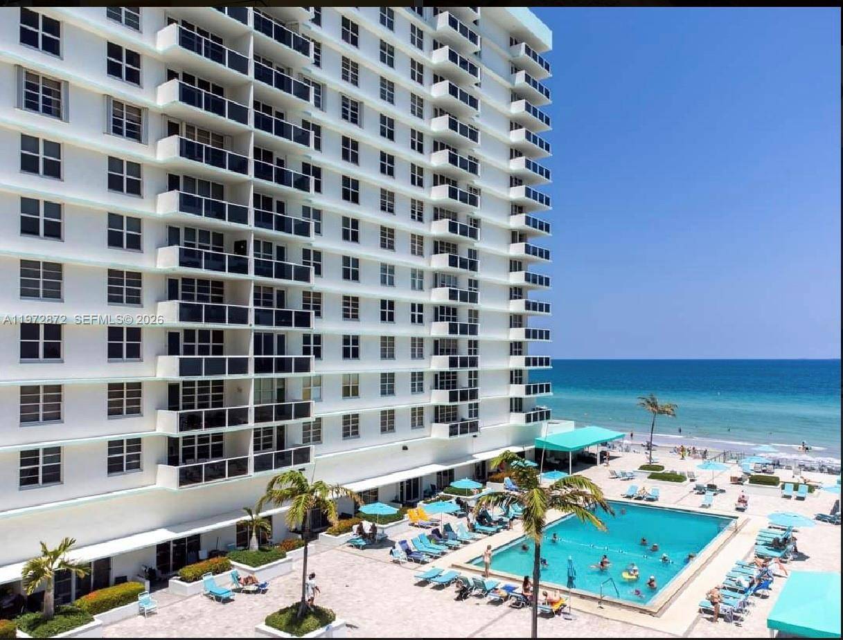 3725 S Ocean DrHollywood - Condo/Co-Op/Seasonal,Condo condo unit 719 - picture